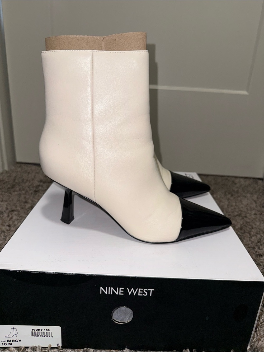 Nine West Cream Ankle Boots with Black Patent Pointed Toe - Picture 4 of 5